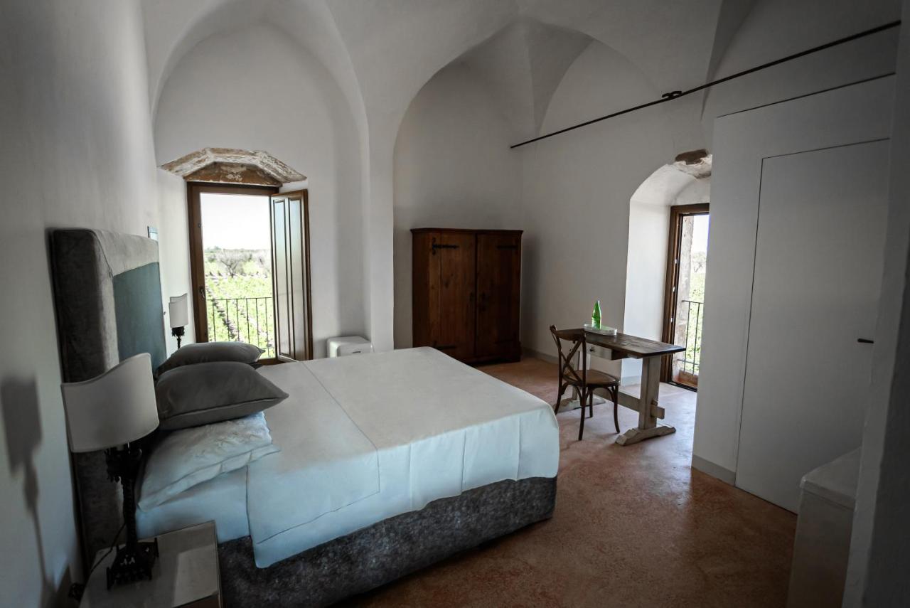 Masseria Torleanzi Wine Relais San Pietro Vernotico Exteriér fotografie